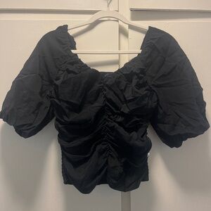 Cute Black Ruched Gap Top